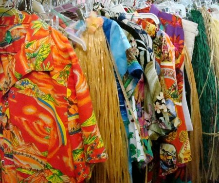 Get Jimmy Buffett Attire, Hawaiian Shirts, Jimmy Buffett Hawaiian & Luau Costumes, Jimmy Buffett Tropical Shirts, Jimmy Buffett Tropical Costumes, Jimmy Buffett Parrothead Attire, Jimmy Buffett Parrot Hats, Jimmy Buffett Costume Ideas and Jimmy Buffett Concert Goers Outfits are in stock now at Dallas Vintage Shop. 