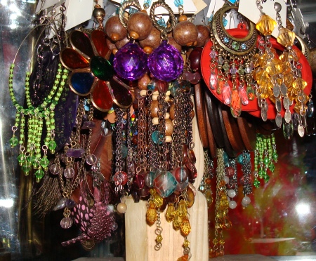 60’s Hippie Earrings, Hippie Jewelery, Hippies, Hippie Costumes, 60s Hippie Attire. Dallas costume shops, Hippie Costumes Dallas area,