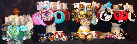 80’s Vintage Earrings, 80s costume jewelry Dallas , 80s bracelets, 80s vintage clothing Dallas, Dallas area Vintage Shops, 80’s Earrings. 80s Animal Prints, 80s Big Rhinestone Jewelry, Gaudy Turquoise and Pink 80s earings, black white and red 80s vintage styles and 80s oversized jewelery