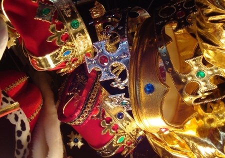 Gold and Red Crowns for Kings and Queens