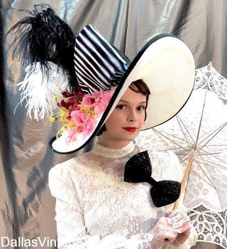 Get Golden Age of Hollywood Glamorous Hats, Costumes & Accessories for Old Hollywood Movie Stars and Classic Movie Characters complete outfits.