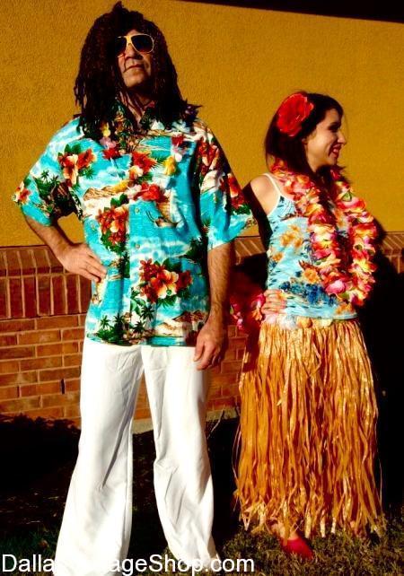 Hawaiian Print Shirts, Vintage Hawaiian Shirts, Tropical Hawaiian Print Men's Shirts, Tropical Floral Print Hawaiian Clothing & Hawaiian Luau Costume accessories are at Dallas Vintage Shop.