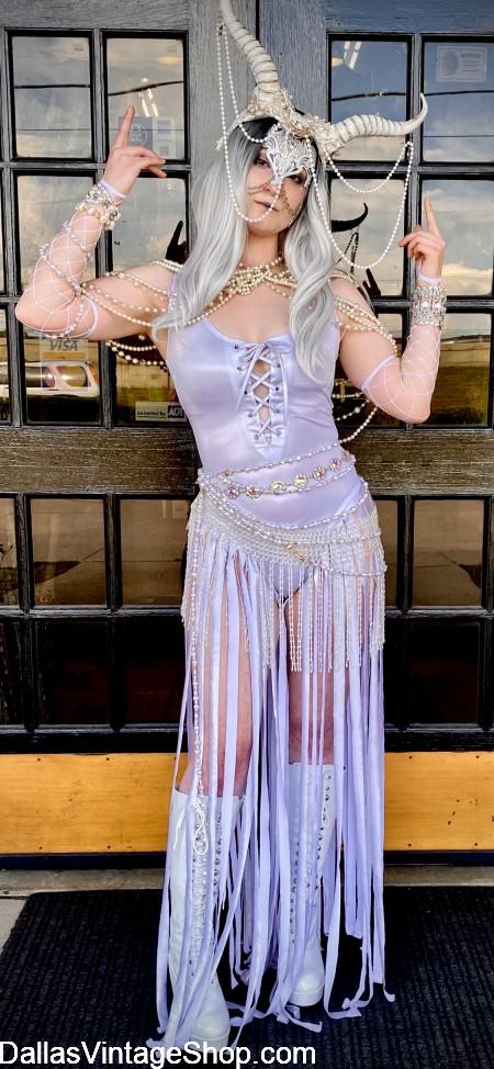 BURNING MAN 2025 'TOMORROW TODAY' REVELERS: What do Burners Wear? Unique, Bazaar Themed Outfits from Dallas Vintage Shop.
