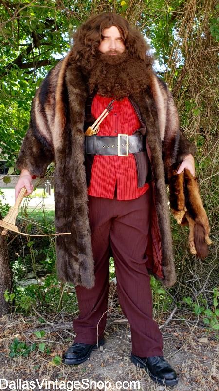 DRAGON CON BEST COSTUMES: Get Outfits for Dragon Con like this Hagrid and other Cosplay Characters