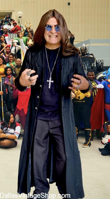 DRAGON CON MEN'S COSTUMES: Surprise the Atlanta crowd, bring back Ozzy Osbourne.